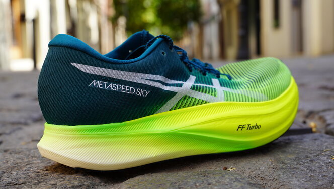 ASICS Metaspeed Sky +, análisis: review, recomendación, precio y